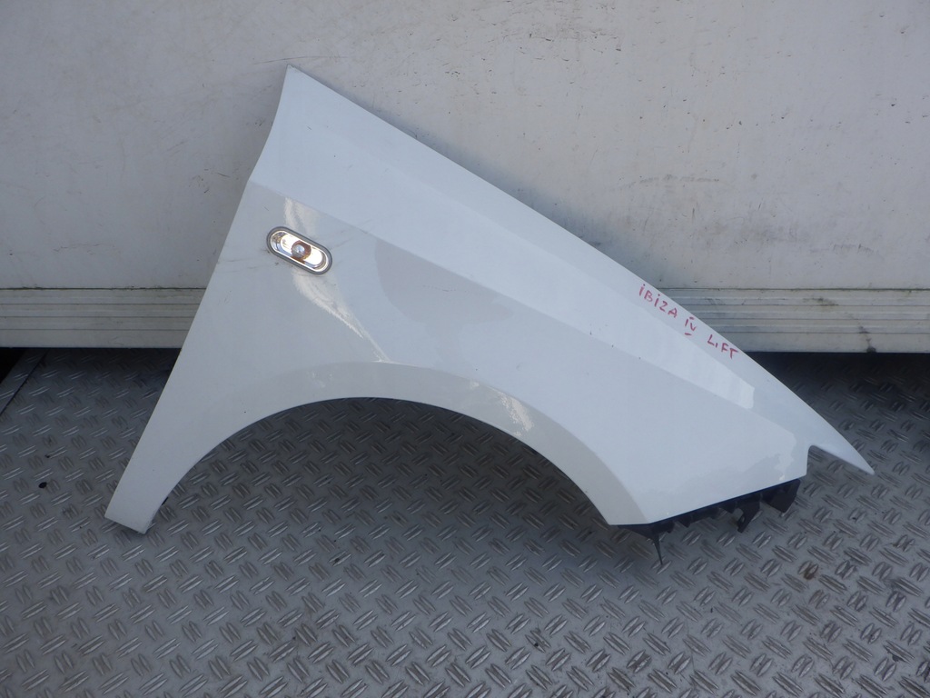 фото №1, Seat ibiza iv lift крыло правый перед передний