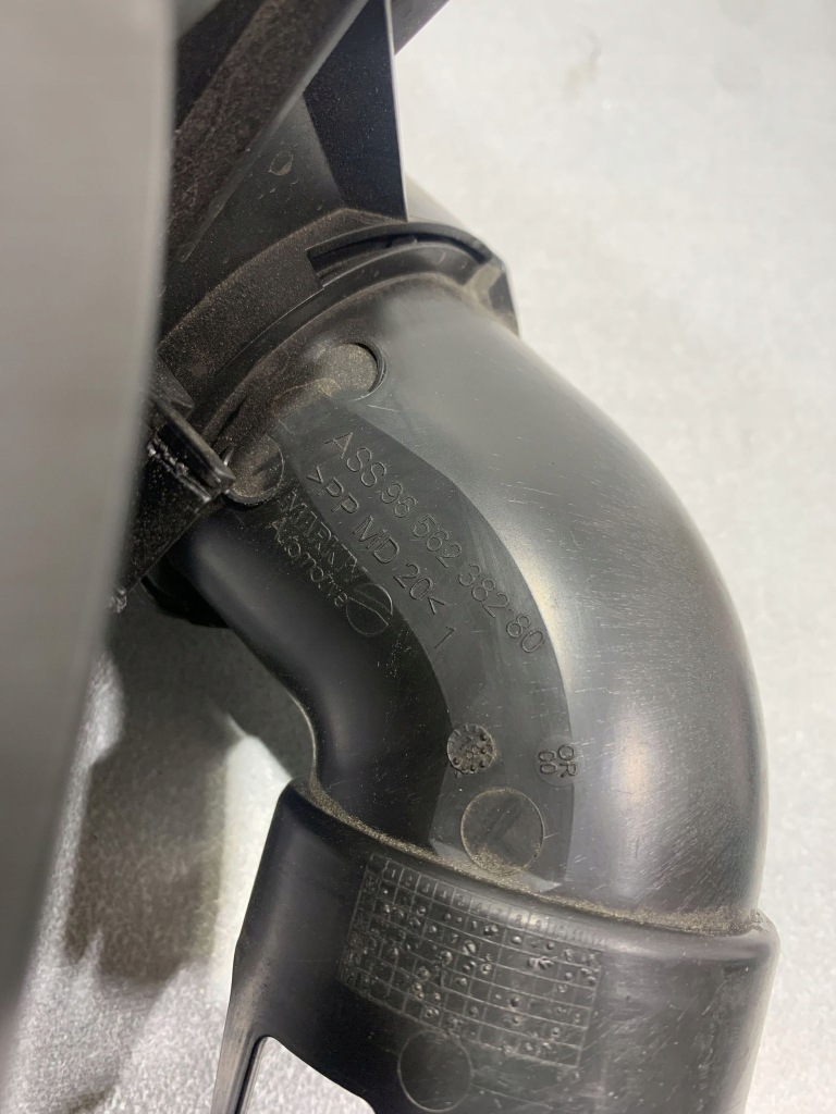 2018 peugeot 5008 корпус фільтра повітря 9804412280 Недорого