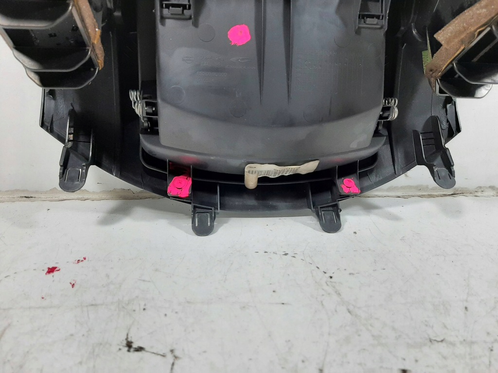 фото №8, Nissan note e11 07r консоль середня бардачок ґрати обдув 682609u000