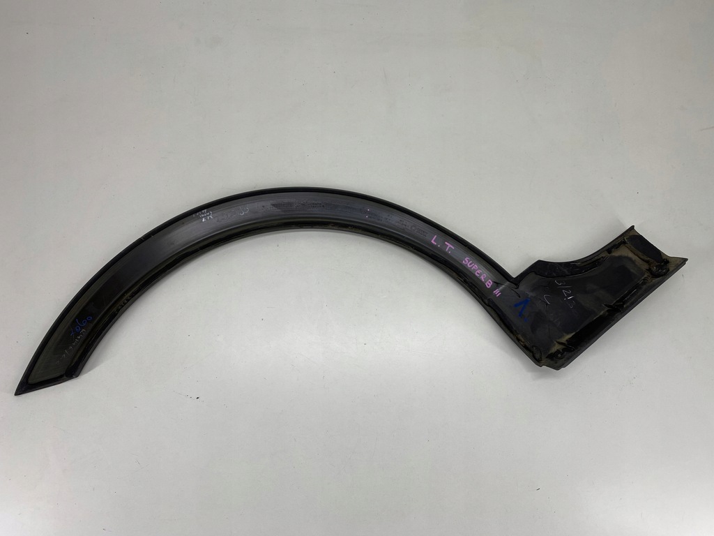 фото №7, Молдинг накладка подкрылок крыла skoda superb iii