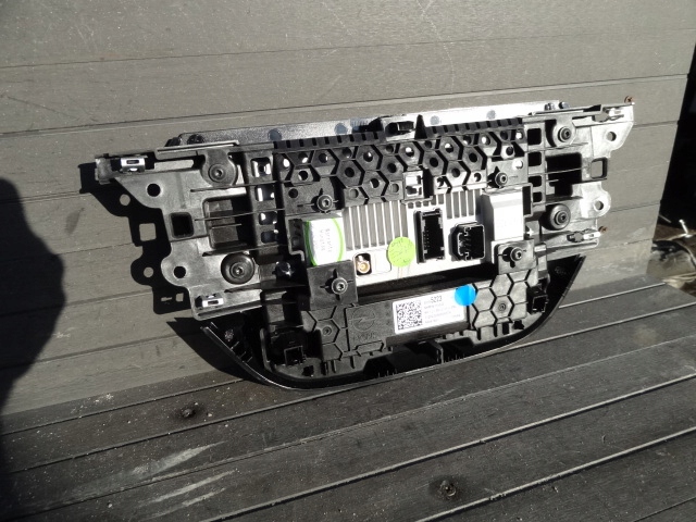 фото №4, Opel corsa f 20r радио дисплей 39185223 europa