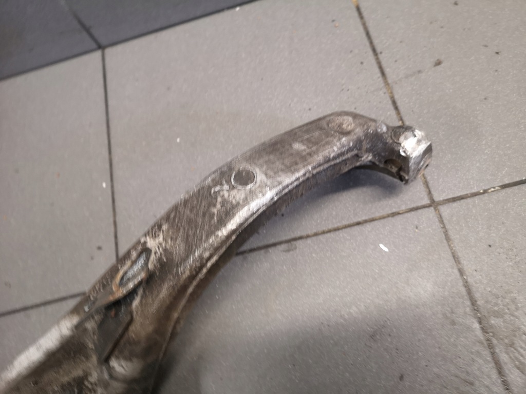 фото №12, Поворотний кулак правий перед audi a4 a5 a6 8k0407258