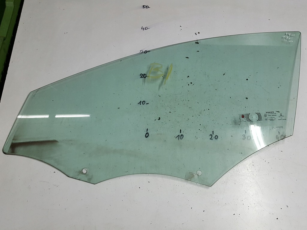 фото №1, Volvo v40 ii 13r стекло дверь левая перед передняя
