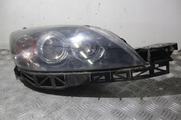 фото №1, Лампа правая передняя mazda 3 i