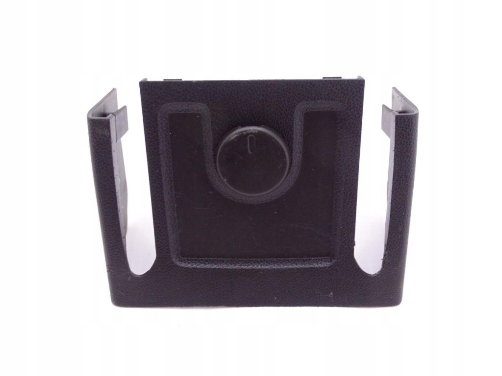 Купити Opel meriva b 10-17 захист заглушка роз'єм прикурювача 13267449