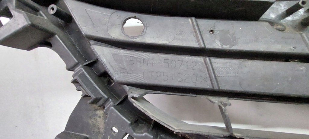 фото №4, Решітка радіатора решітка радіатора mazda 3 2013 - 2016