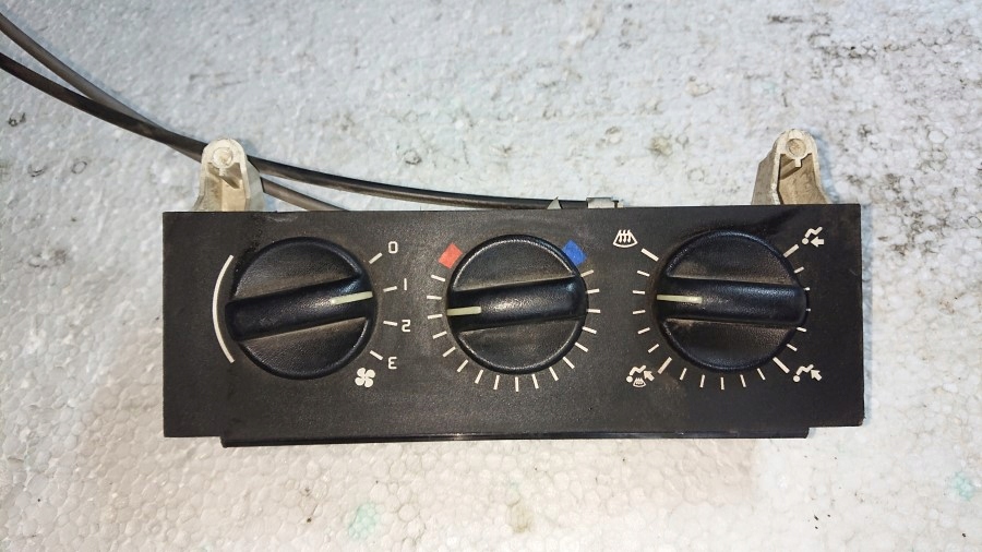 фото №1, Панель керування обдув renault 133761f