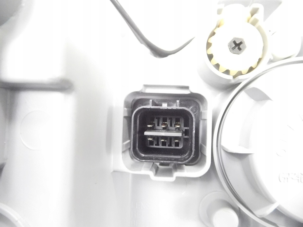 фото №9, Лампа левый перед hyundai sonata оригинальный номер 92101-3d010