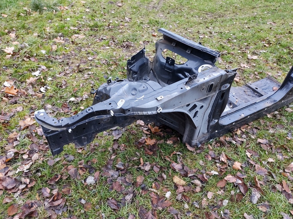 фото №13, Infiniti q50 13- лонжерон левая