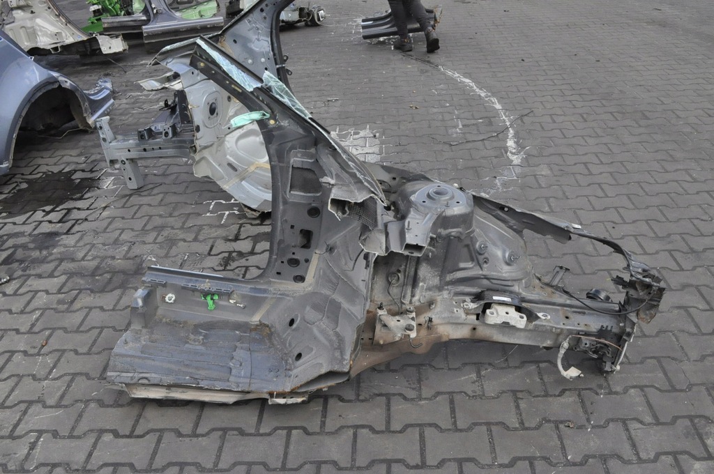 фото №9, Audi a3 8v четверть лонжерон левая перед