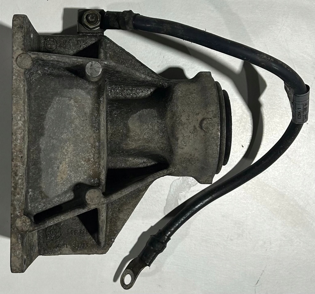 фото №1, Підпора піввісь кронштейн bmw x3 e83 2.5i 3.0i m54