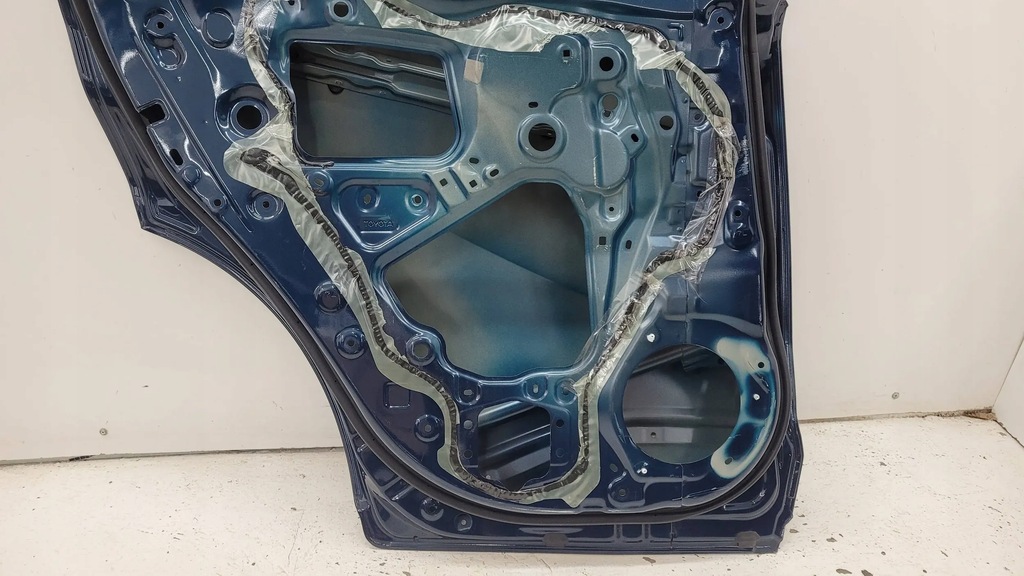 фото №11, Toyota c-hr chr 16+ дверь задняя задние левая fv