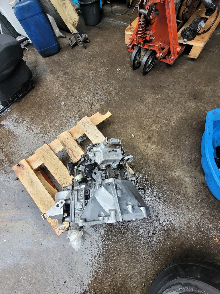 фото №1, Toyota verso proase 1.5bluehdi коробка передач передач 20mb46