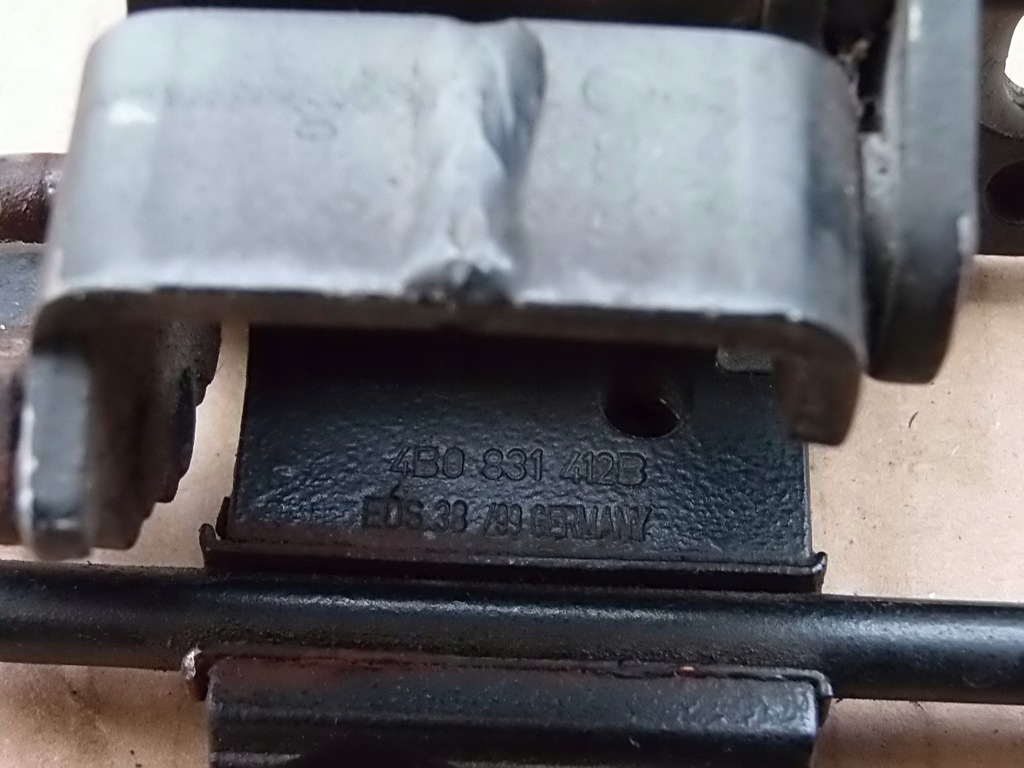 фото №6, Петля двері правий перед 4b0831412b audi a6 c5 europa