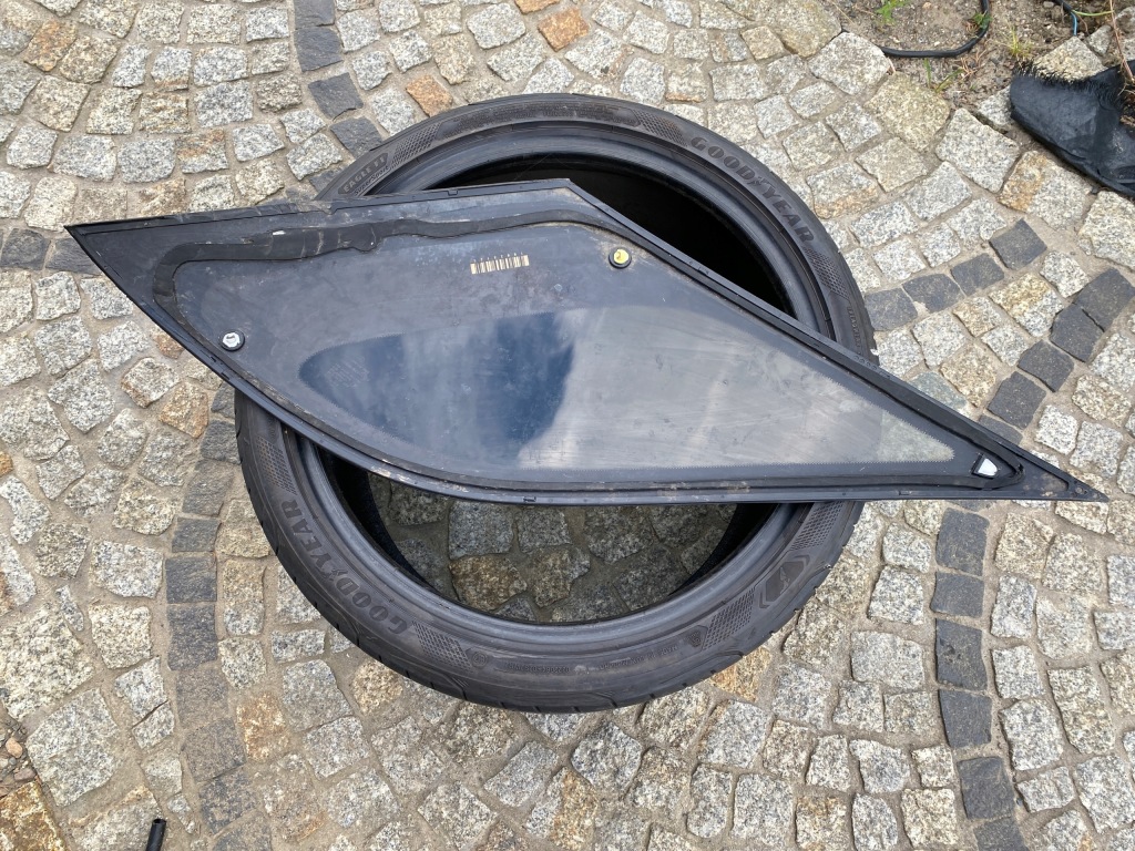 Mercedes 166 ml скло кузовна ліва задній 1666701312 оригінал Київ