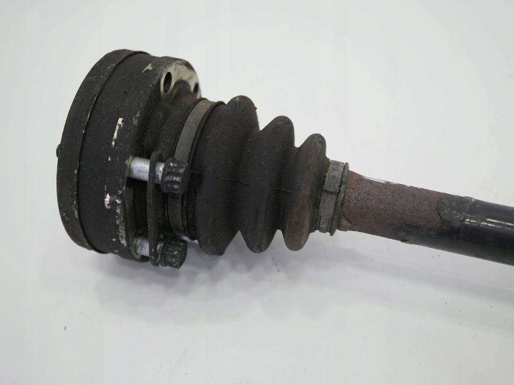 фото №11, Приводной вал задняя 192746 maserati quattroporte v 4.2