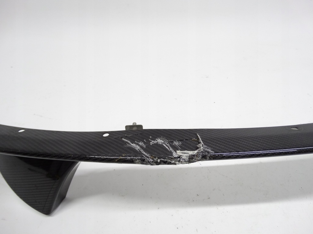 фото №8, Aston martin v12 vantage спойлер бампера сплиттер карбон ad23-17626-ab