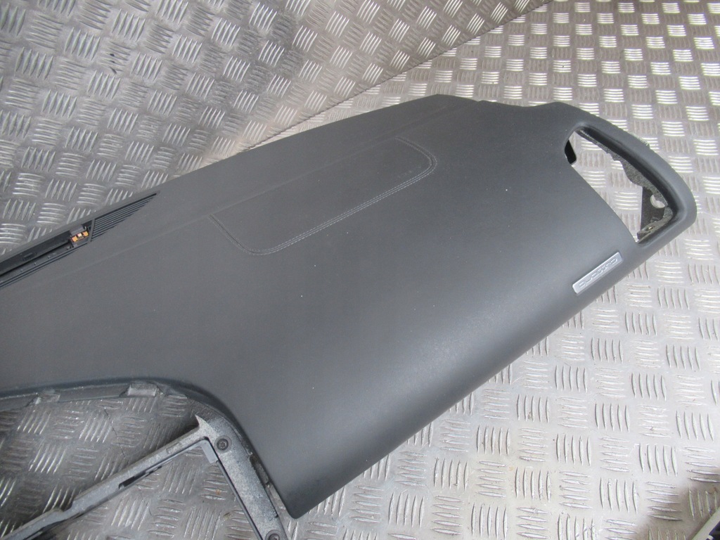 фото №13, Audi r8 панель приладів консоль подушка безпеки подушки безпеки ремені orginal