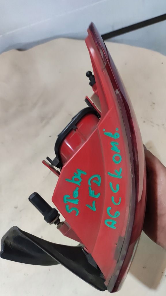 Audi a6 c6 4f фара правий задній універсал led 4f9945096 Доставка