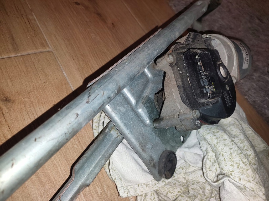 фото №5, Ford mustang v механизм i моторчик дворник стекло передней