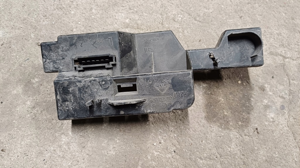 фото №1, Porsche boxter вкладиш лампи лівий 393.643