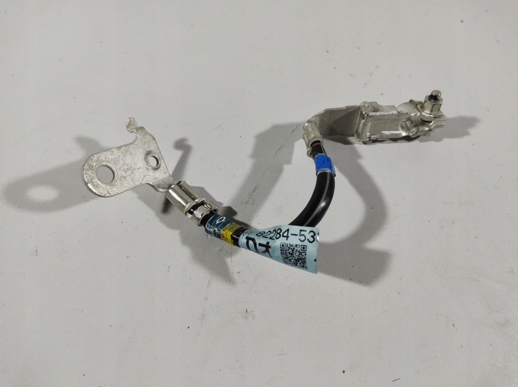 фото №1, Lexus is300h 13r клема мінусова