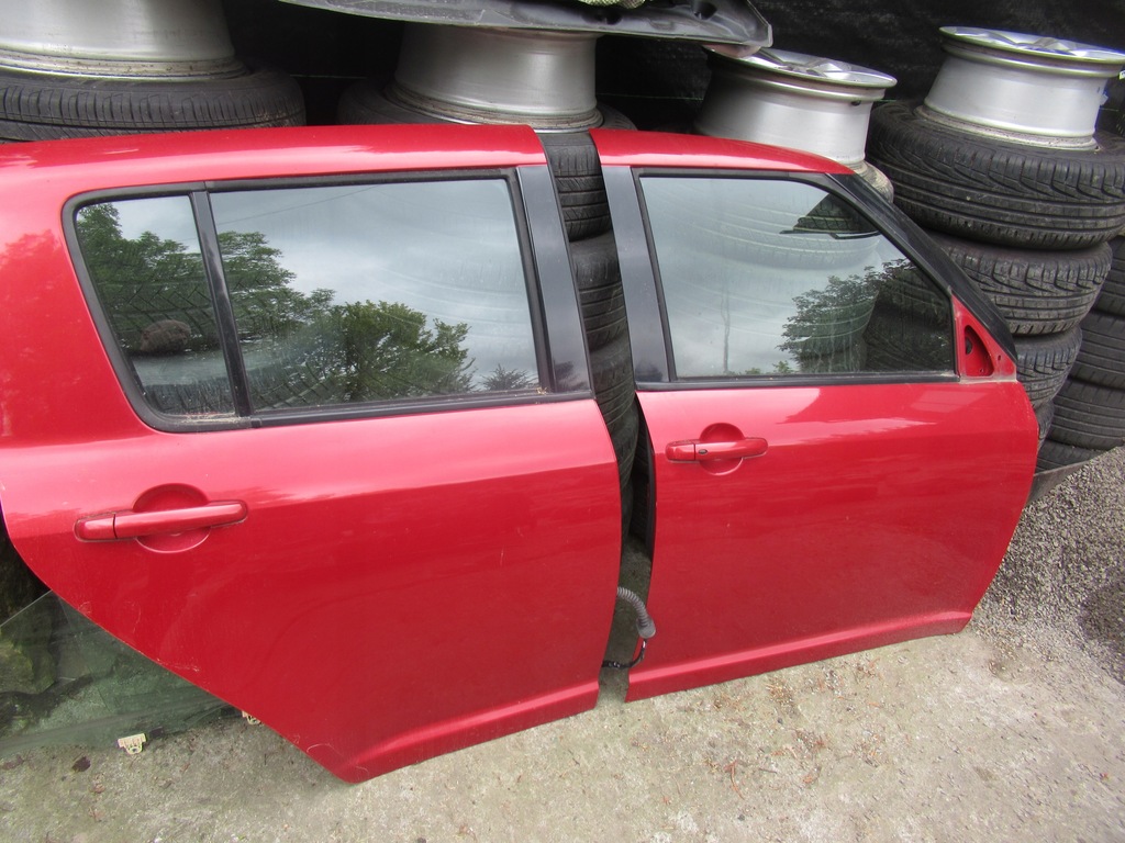 фото №1, Swift mk6 5d дверь правый задняя zdf доставка