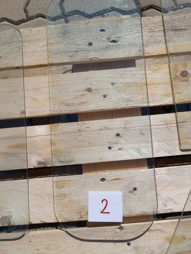 фото №1, Стекло стекло малый задняя honker