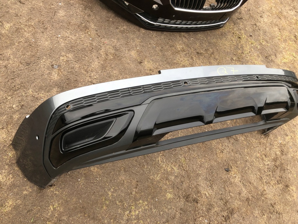 фото №1, Audi q7 4m0 s-line lift бампер задняя оригинал