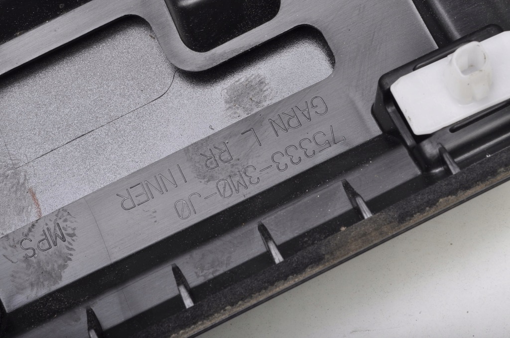 фото №8, Honda hr-v iii молдинг дверь левый задняя 75333-3m0-j0 23r