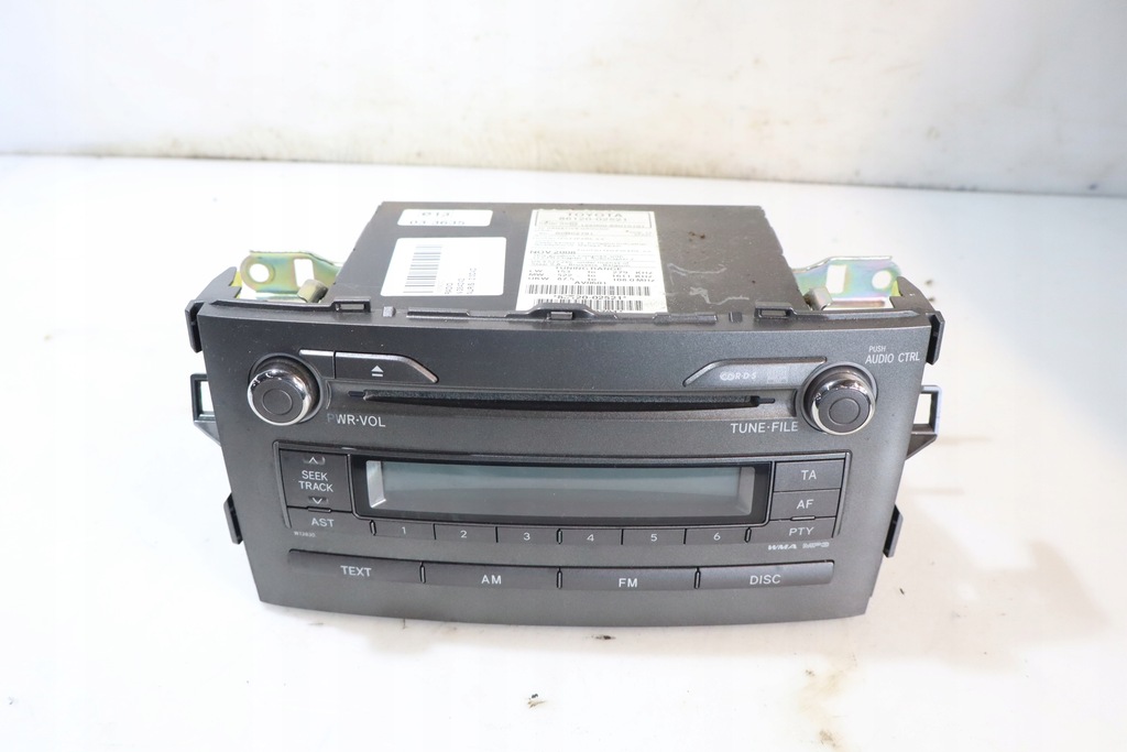 фото №1, Радио toyota auris i