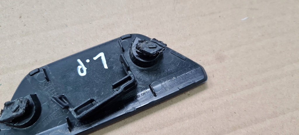 фото №8, Sq7 4m q7 заглушка бампера розпилювача ліва lz7s 4m0807753d