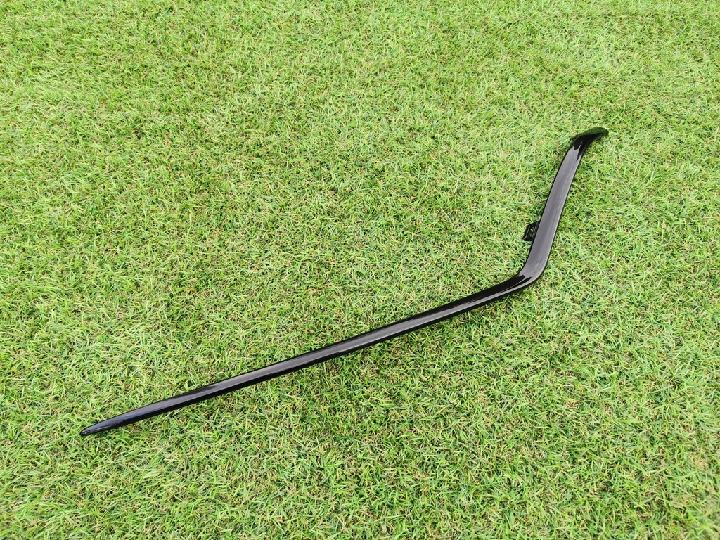 фото №1, Mercedes gle 167 amg молдинг бампера права перед