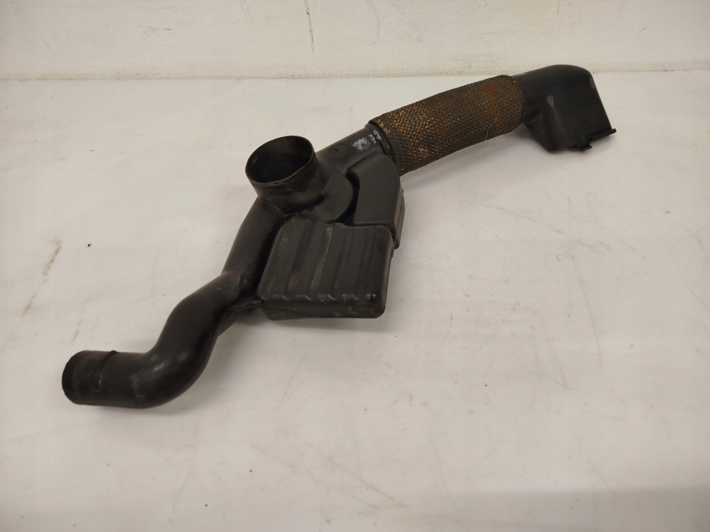 Труба впускной воздуха mini cooper r50 1.6 16v 1477835-04 Недорого