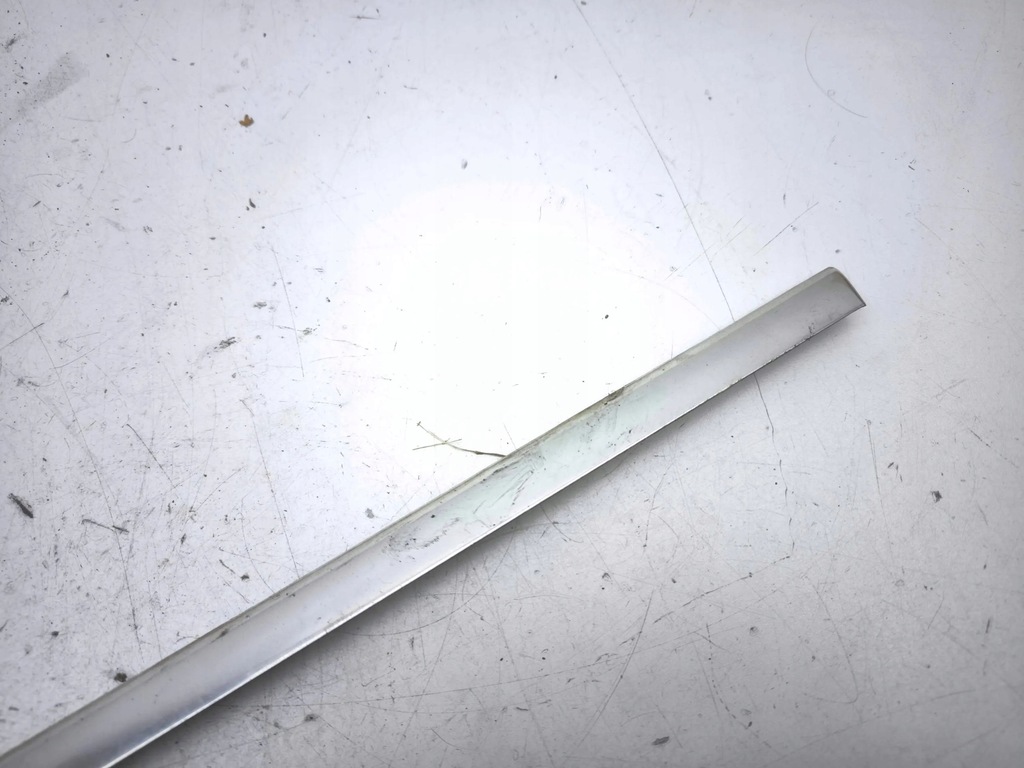 фото №5, Audi q7 4l 2006 молдинг скло бічний