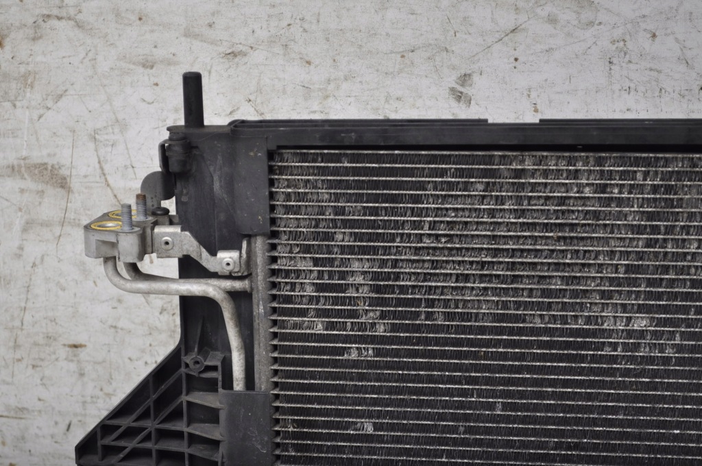 Купить Volvo v40 2 радиатор воды 1 кондиционера 4n5h-19710-af 3m51-8005-db