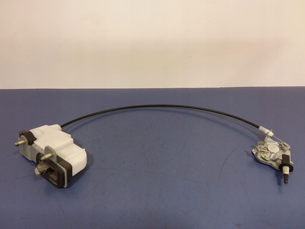 фото №1, Mazda 5 ii cw 10-15 привід кришка заливної пального