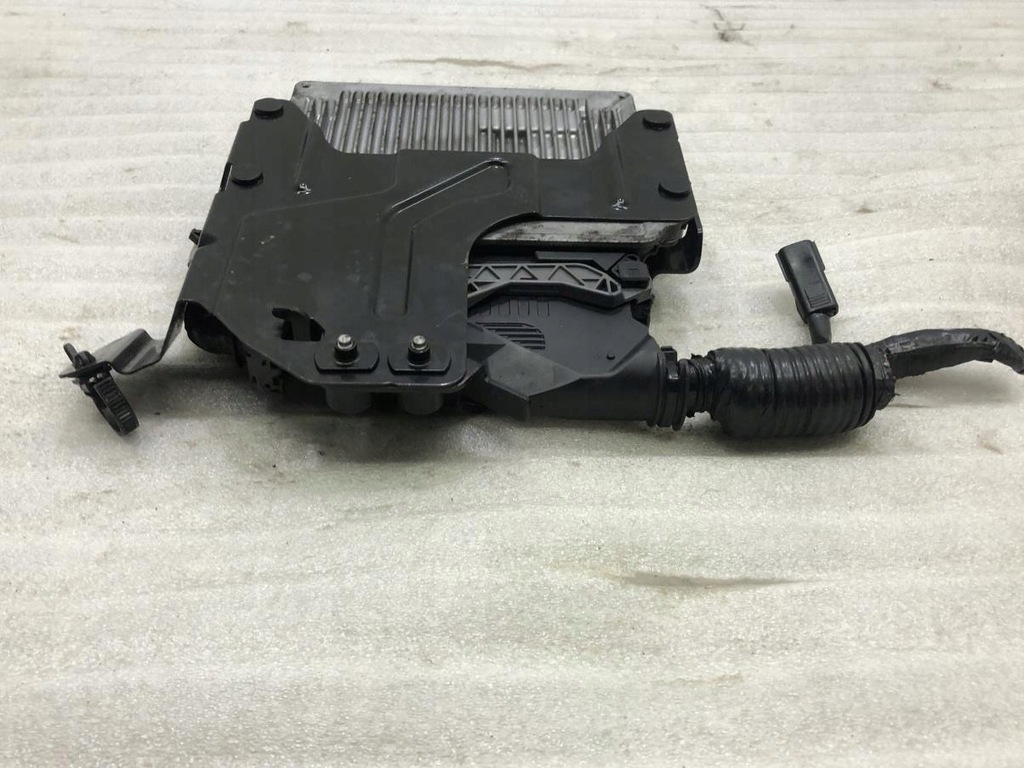 фото №8, Бортовой компьютер двигателя sh3a18881d mazda 6 gj 2.2