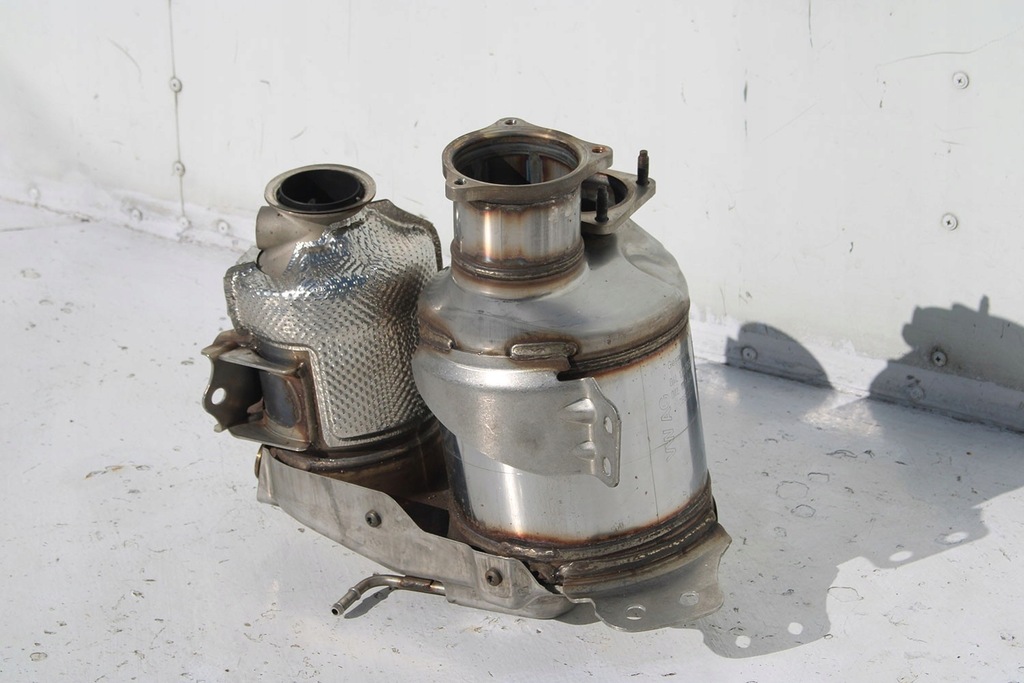 фото №5, Audi каталізатор фільтр часток твердих dpf 04l131669h 04l131765bp 04l131669