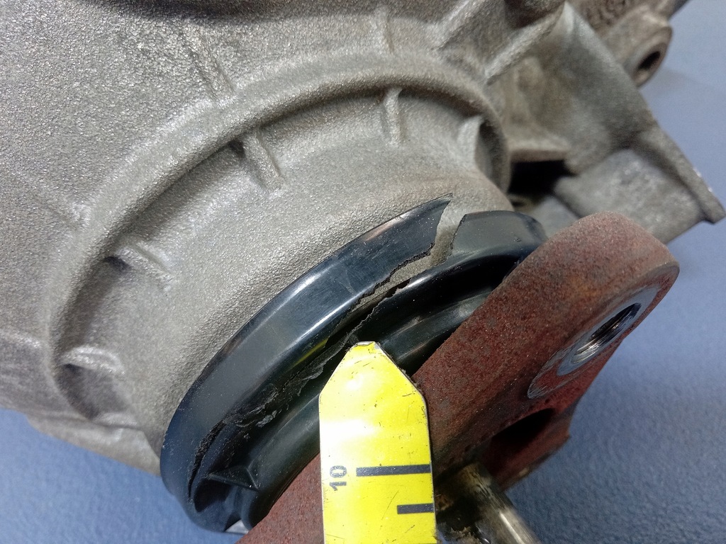 фото №6, Bmw 7 g11 g12 редуктор распределитель привода 8673712