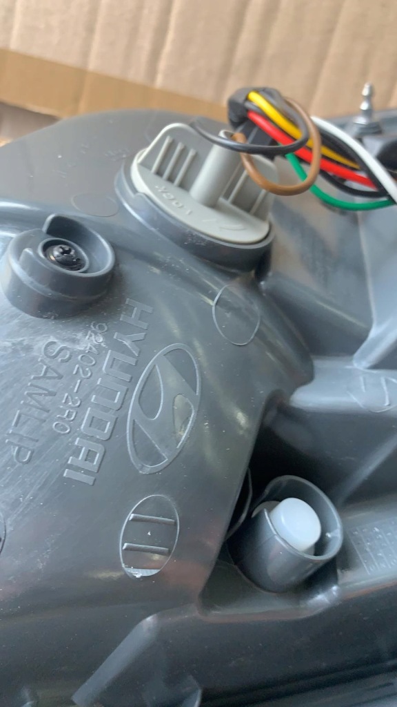 фото №4, Hyundai i30 2007- лампа задняя правая задняя