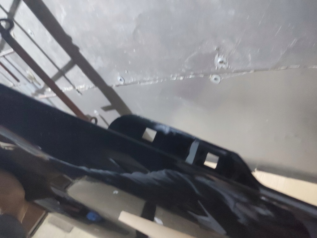 фото №13, Крила правий перед передній mercedes gl x164 w164 06-06.12r лак 197 9197