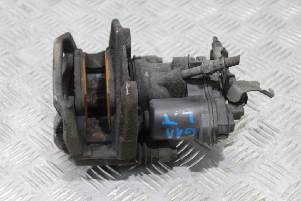 фото №1, Суппорт тормозной левый задняя bmw 7 g11