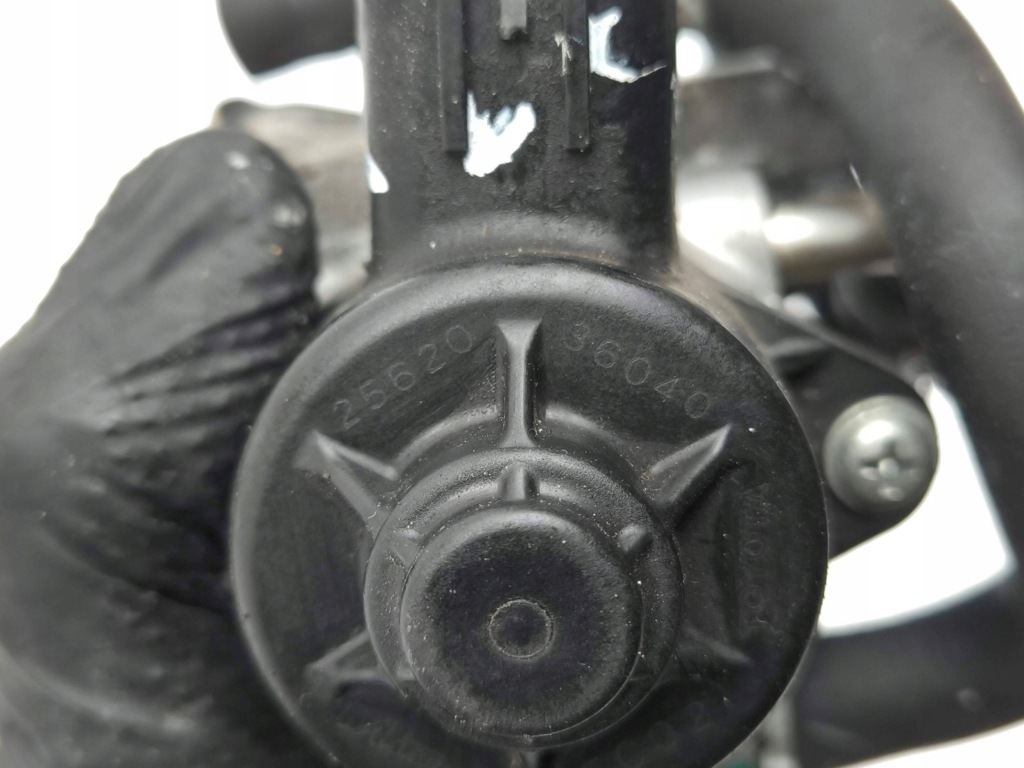 Lexus is 3 xe30 2015 клапан egr 2562036040 Киев