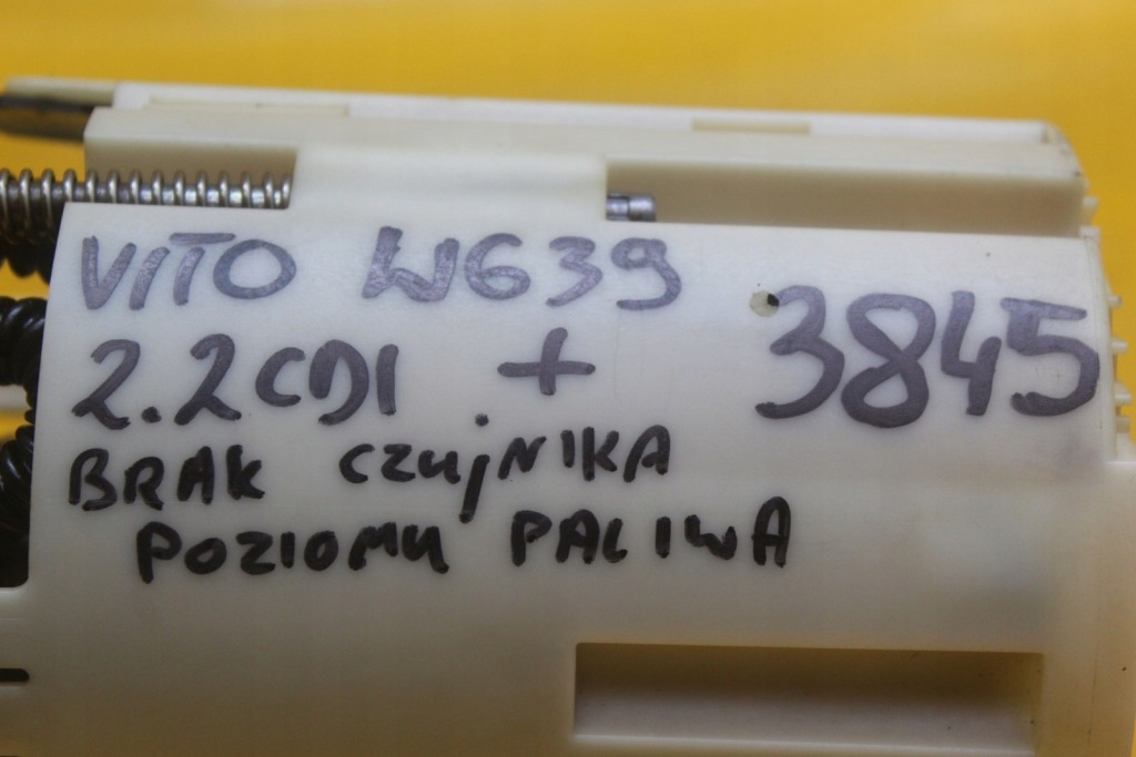 Помпа топлива mercedes vito w639 2.2 cdi a6394701494 Недорого