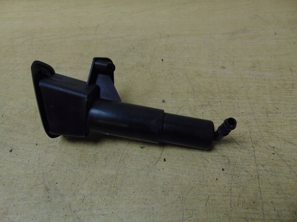 фото №6, Омыватель ксенон лампы правый toyota corolla verso