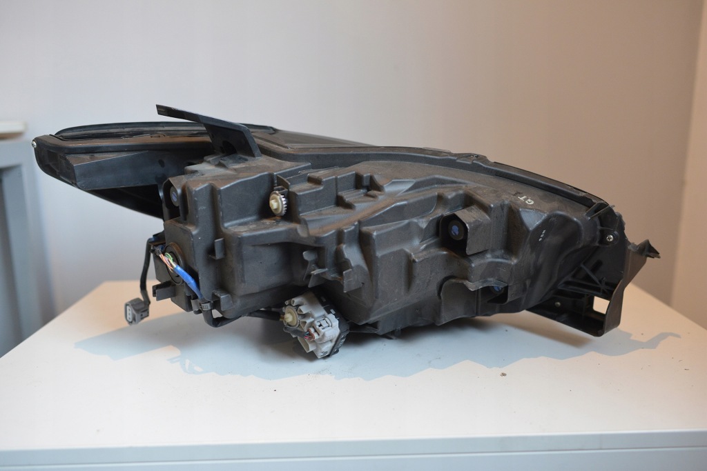 Mazda 6 gs рестайлінг  фара фара ліва full led ліва grf5-51040 в Україні
