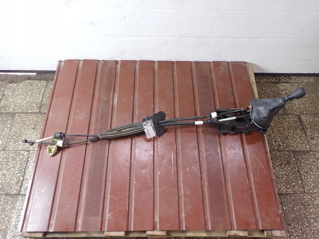 фото №1, Троси перемикання передач домкрат renault grand scenic iii 11r 1.6 dci 8118