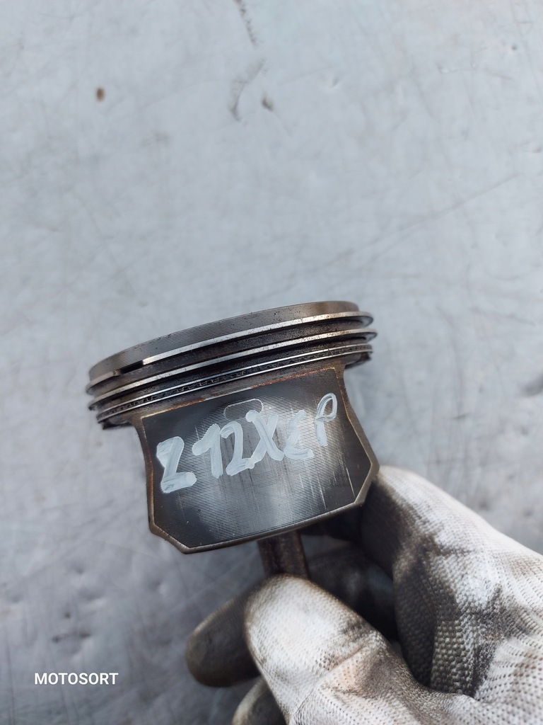 фото №4, Поршень + шатун 1.2 z12xep opel corsa astra