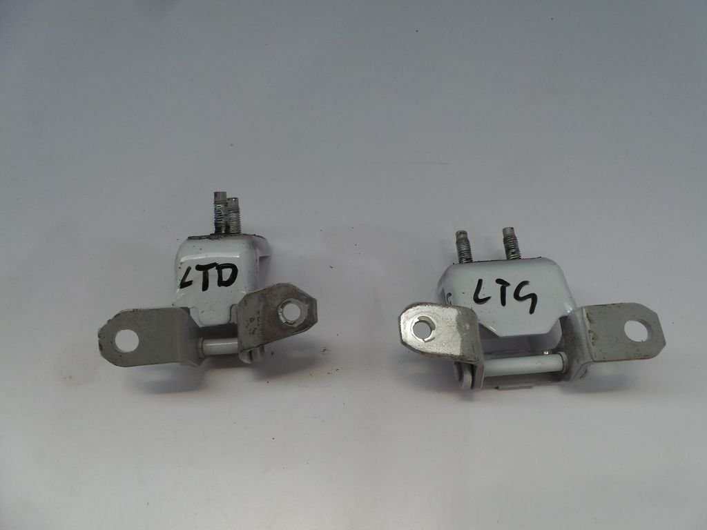 фото №1, Suzuki vitara iii 2017 петля петлі лівий задня